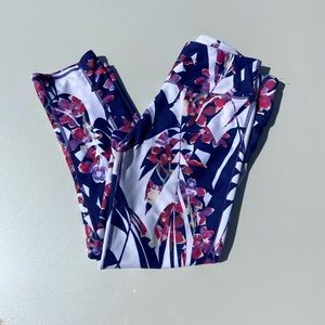 Fabletics capri leggings